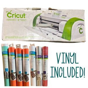Cricut Expression 2  - Green and White